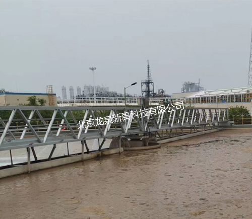 周邊傳動吸泥機(jī)